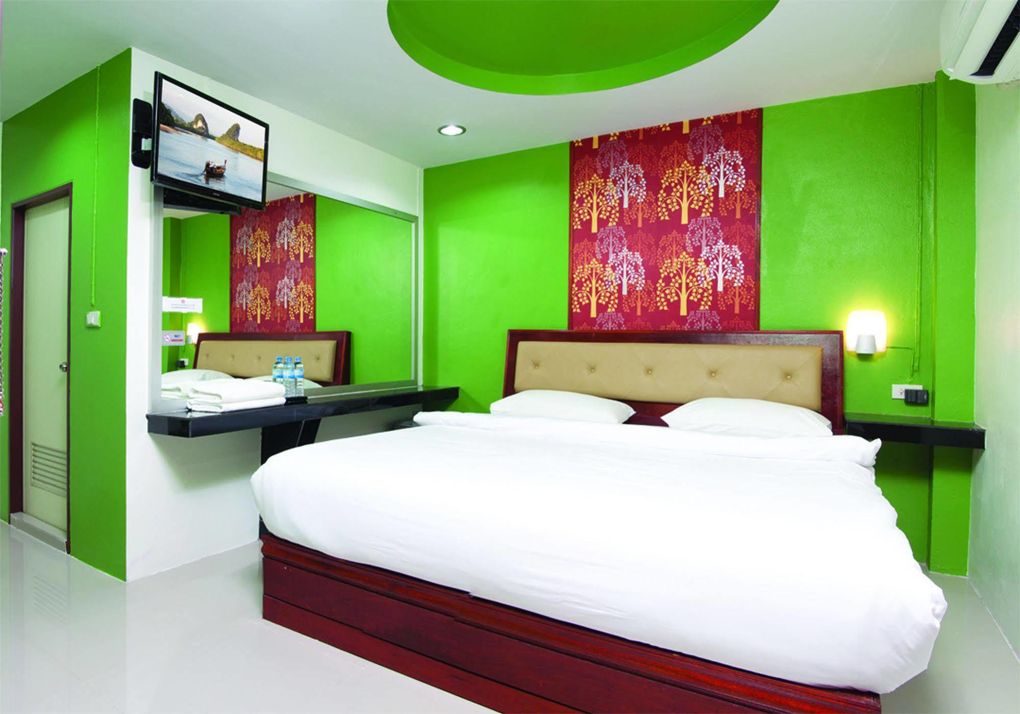 Hotel Orchid Hometel